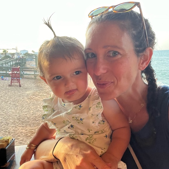 Meet your Posher, Amanda - Picture 6 of 6